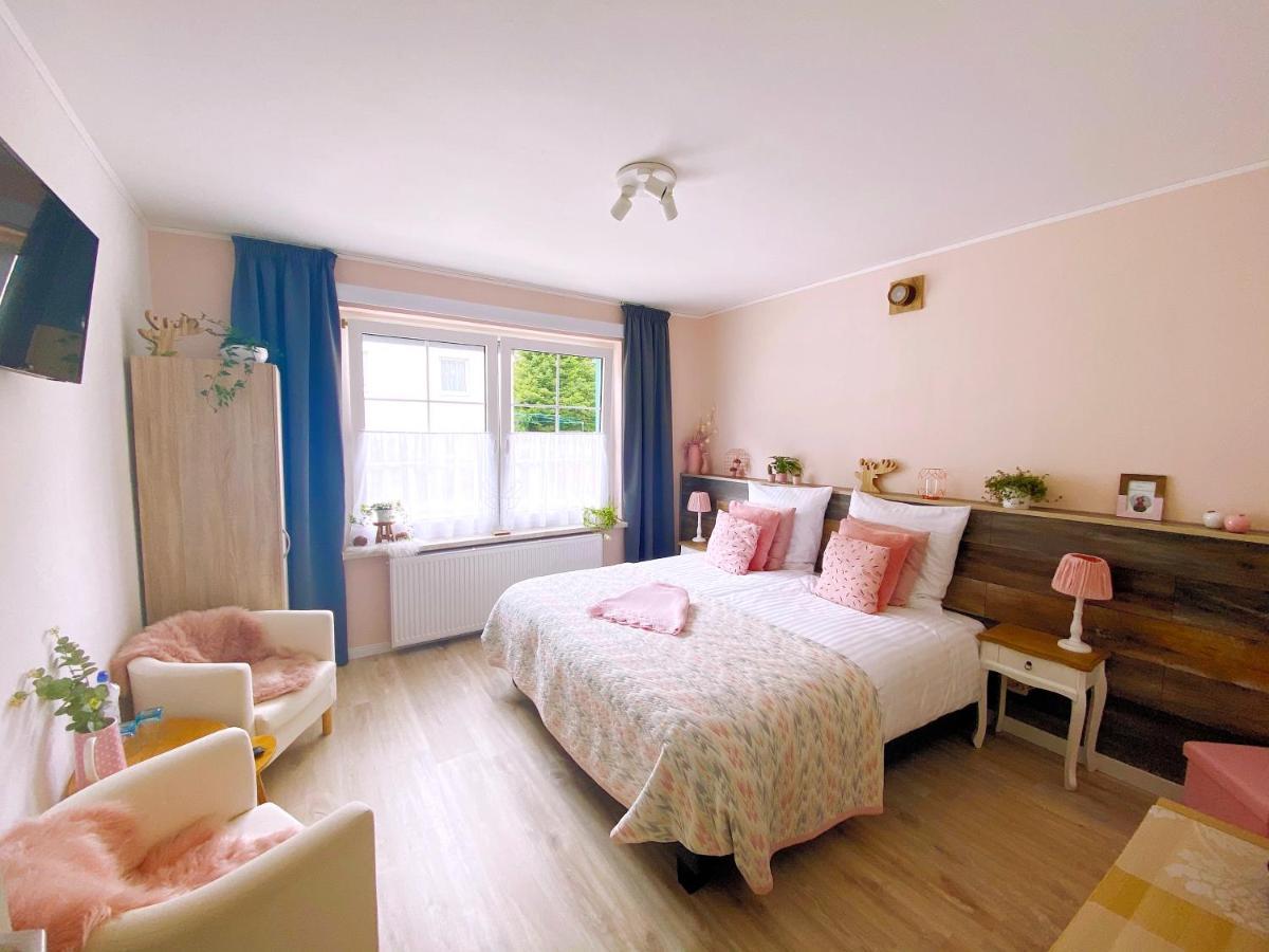 B&B Am Oker, Altenau, Harz Альтенау Экстерьер фото